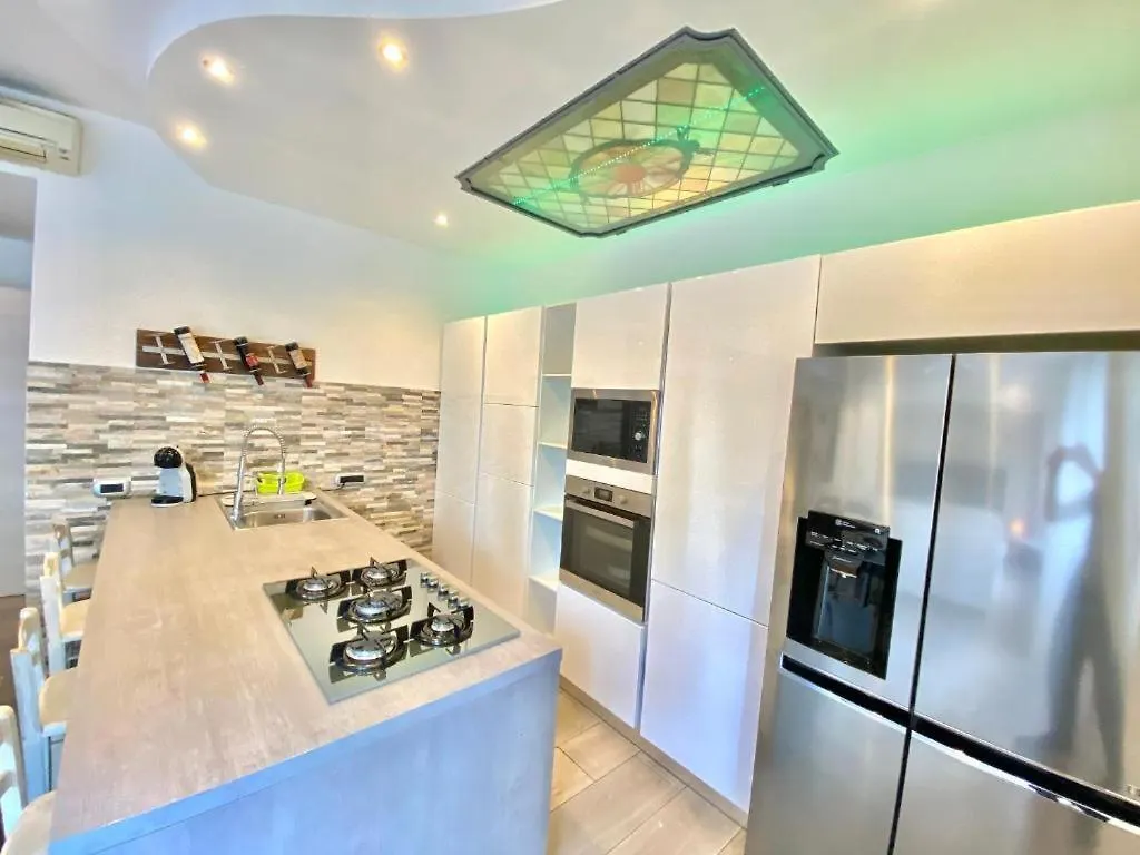 Apartament Fontanili House Mediolan